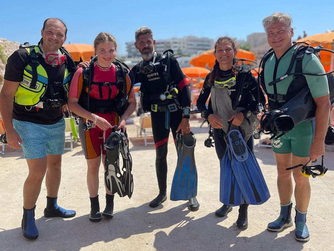 368201614_18201177808262215_4257534497004804303_n